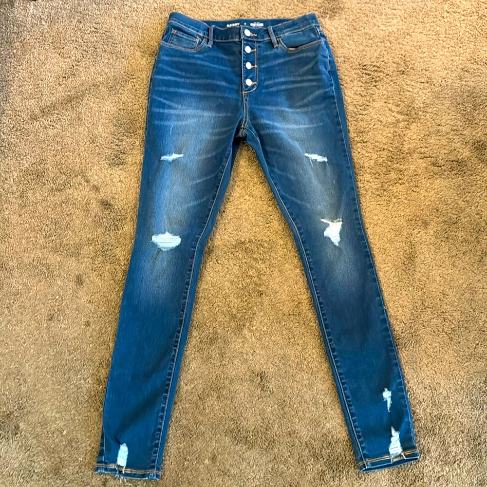 Size 18 Old Navy Rockstar Super Skinny butterfly Jeggings.